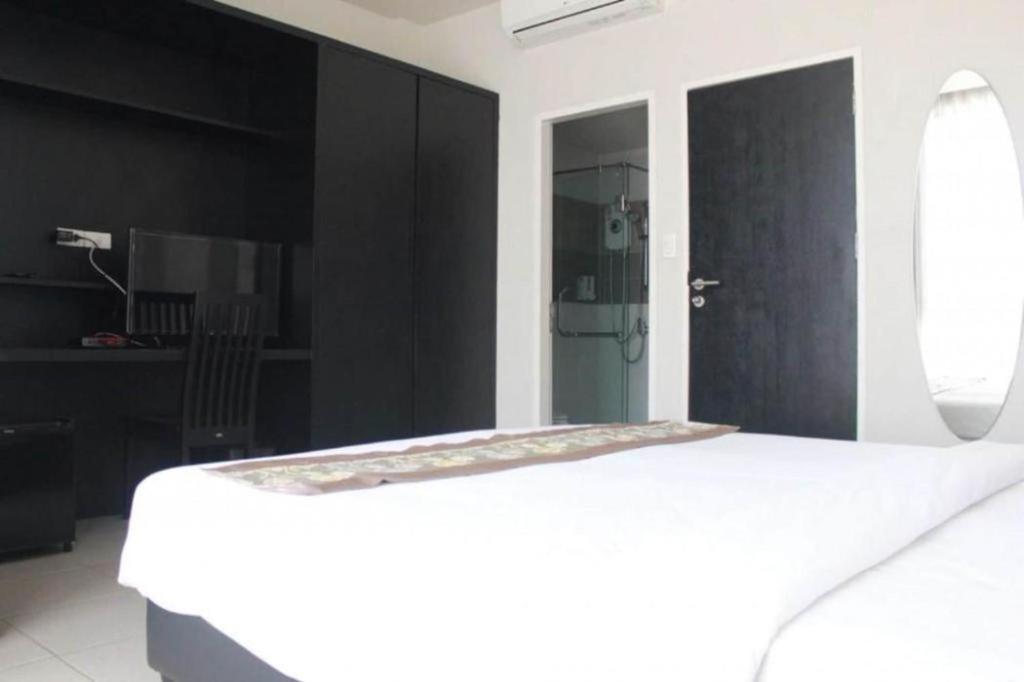 Oyo 1162 Chalong Home Place Exterior foto
